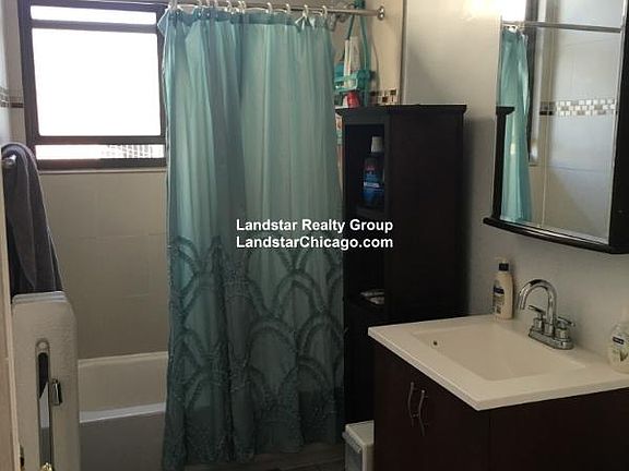 4th image of 1316 W Waveland Ave