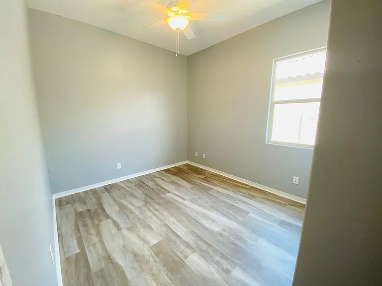 2828 W Patagonia Ct — Photo 13