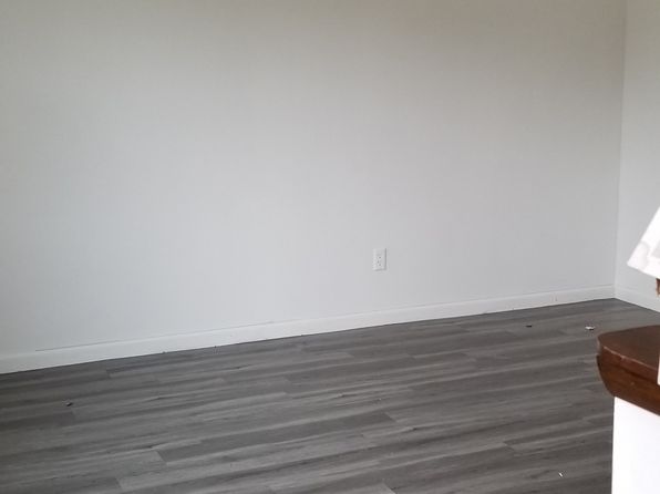4315 Forestview Ct #1