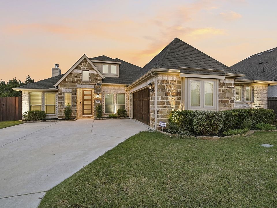 1st image of 1738 Summer Ln