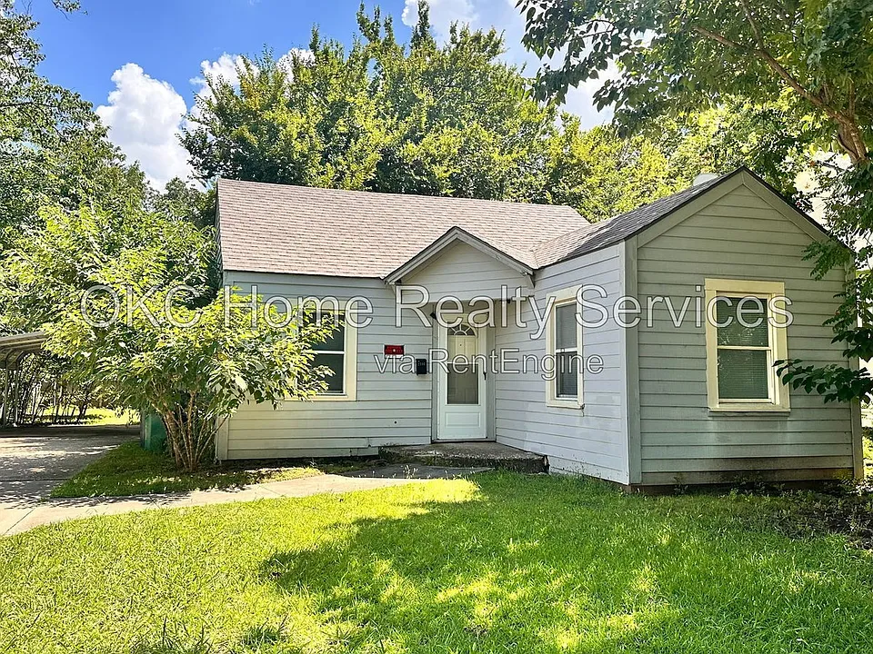 2316 NW 38th St