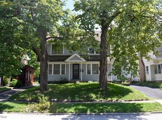 2601 Shaker Rd, Cleveland Heights, OH 44118