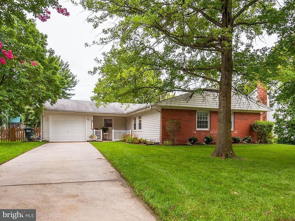 1st image of 13127 Pennerview Ln