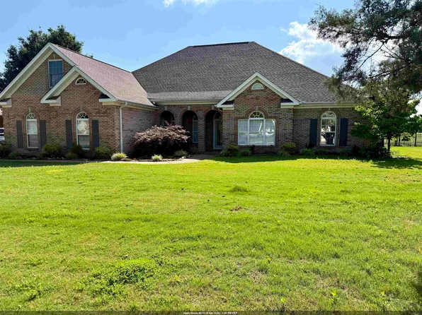 217 Cottonwood Run, Florence, AL 35630