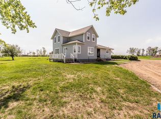 44895 225th St, Ramona, SD 57054