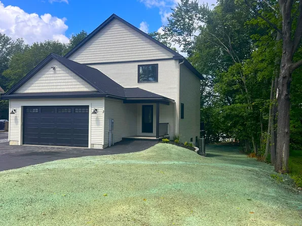 3 Crocket Street, Rochester, NH 03867