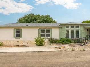 105 Yaupon Dr, Kerrville, TX 78028