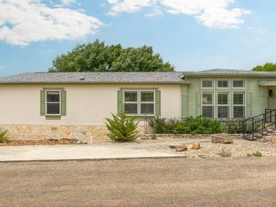 105 Yaupon Dr, Kerrville, TX, 78028