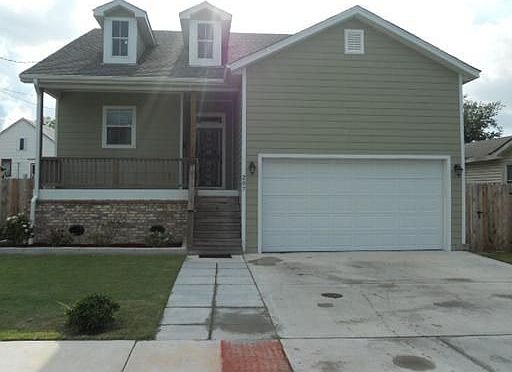 1st image of 207 Farrar Ave