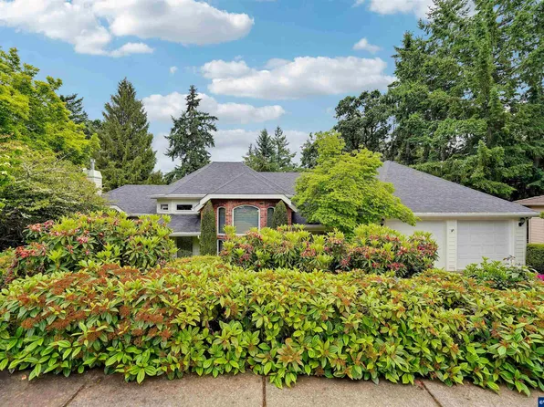3572 El Dorado Loop S, Salem, OR 97302