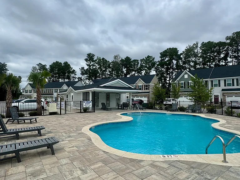 337 Golan Cir #C — Photo 36