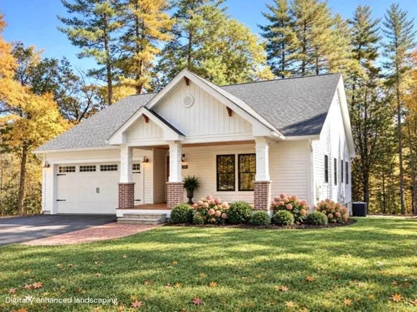 102 Pantry Rd, West Hatfield, MA 01088