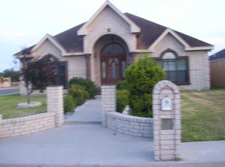 1105 W Douglas St, Pharr, TX 78577
