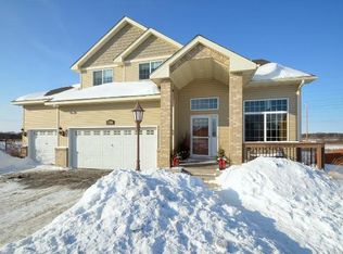 15950 Eagle St NW, Andover, MN 55304
