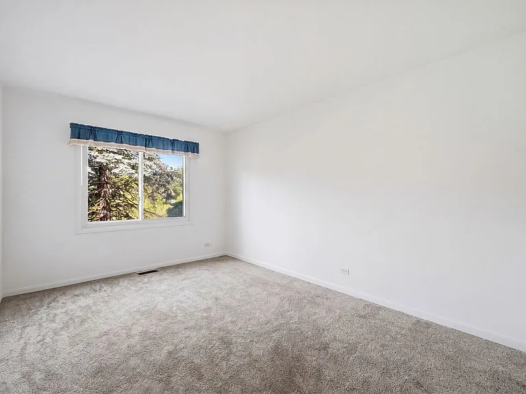 6818 Roberts Dr #3 — Photo 15