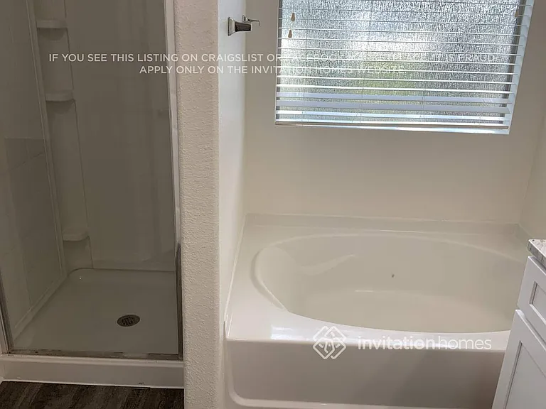 1040 English Ivy Dr — Photo 12