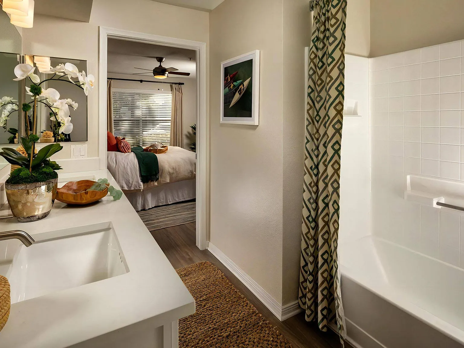 Seacrest Apartments — Photo 3