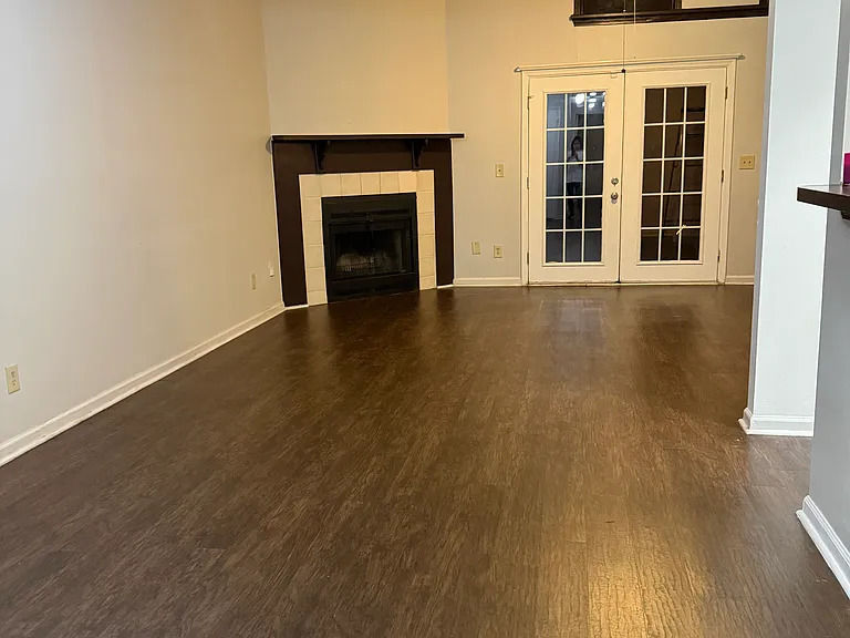 5534 Marathon Pkwy — Photo 2