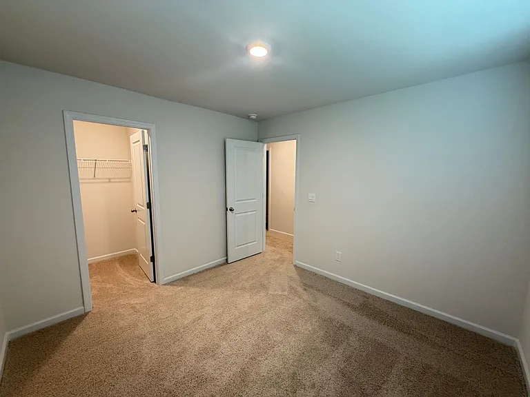 607 Struy St — Photo 21