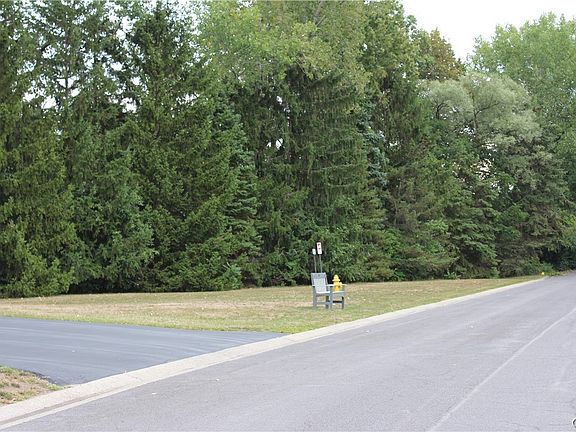 3rd image of 210 Springmoor Dr