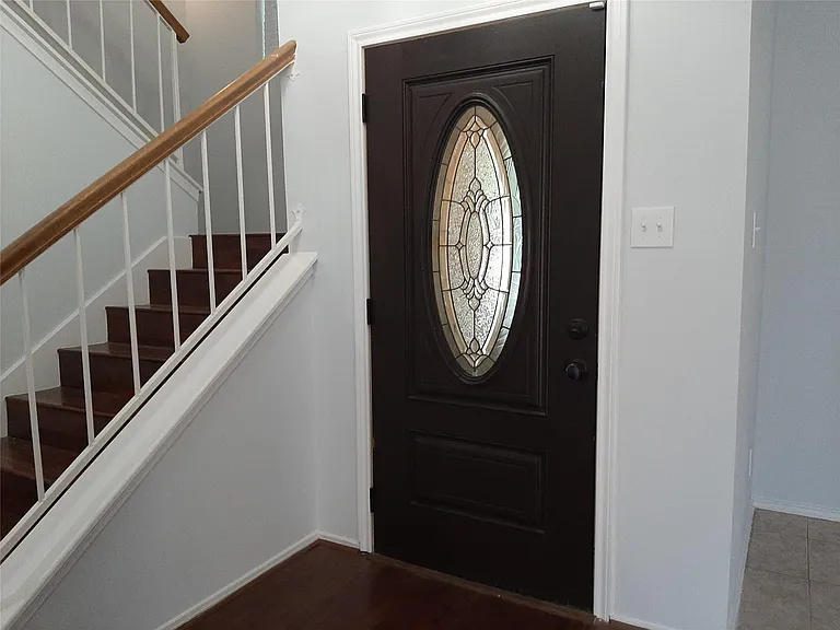 8 Fawnchase Ct — Photo 3