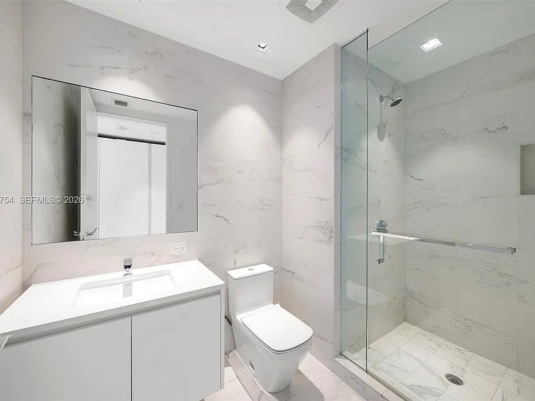 1000 Biscayne Blvd #1201 — Photo 83