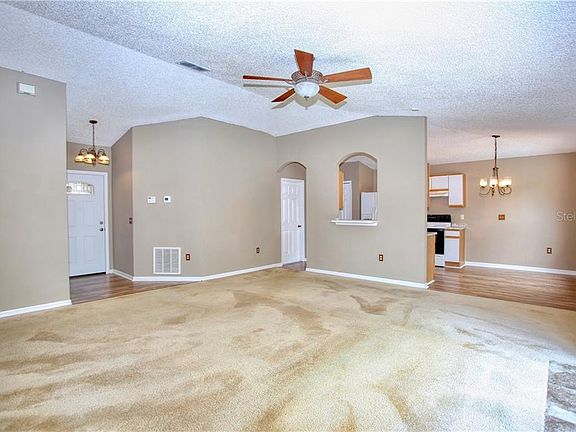 4th image of 1049 Treadway Dr