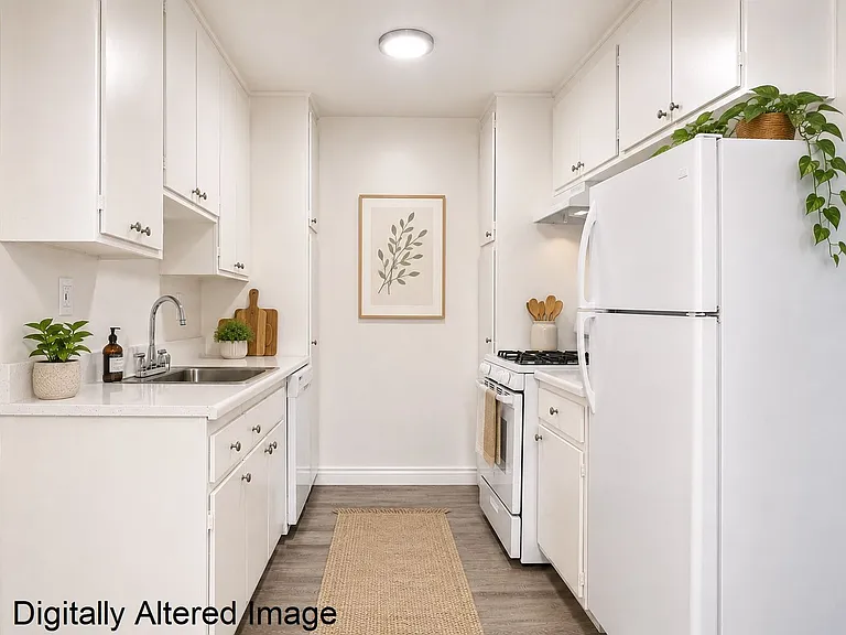 18100 Roscoe Blvd Northridge, CA 91325 — Photo 12