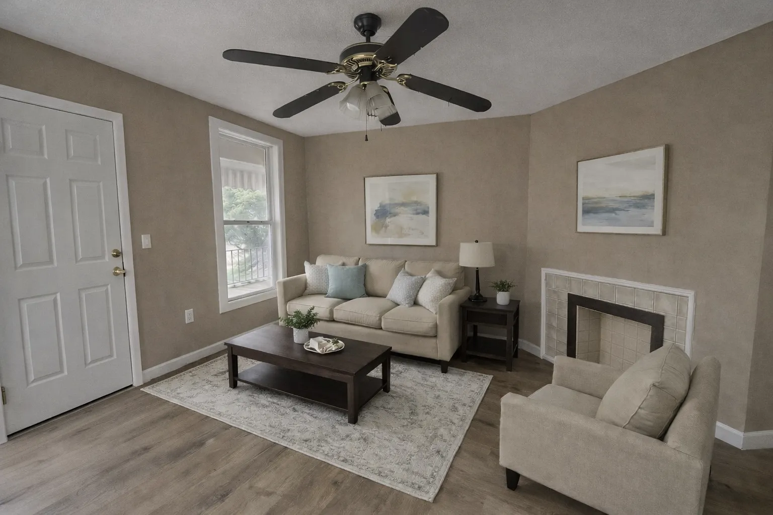 525 Baltimore St — Photo 3