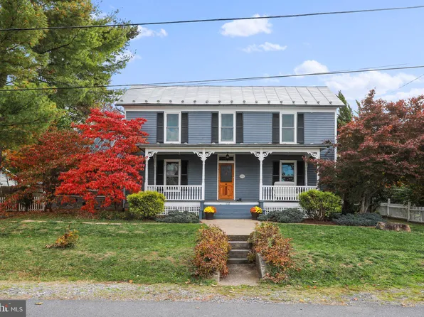 132 N Charles St, Strasburg, VA 22657