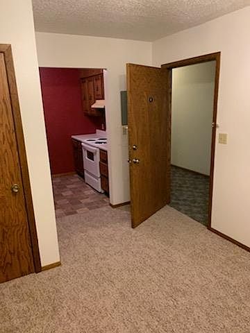 1st image of 2515 Knight Dr APT 13