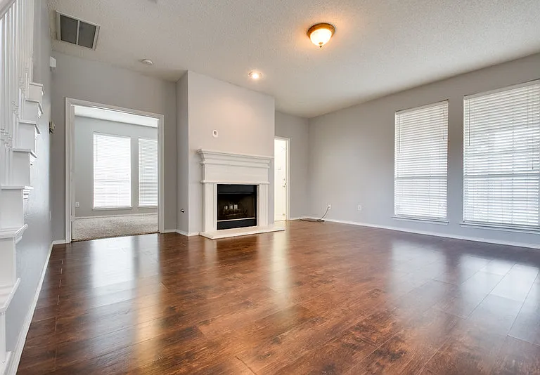7813 Park Run Rd — Photo 3
