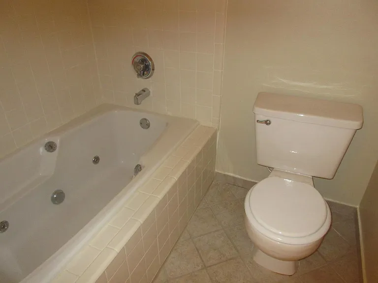 1505 Grandview Ave — Photo 14