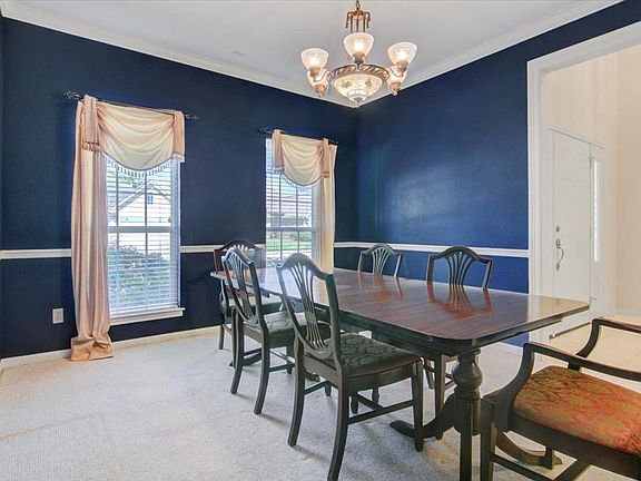 5th image of 7895 Lantana Ln