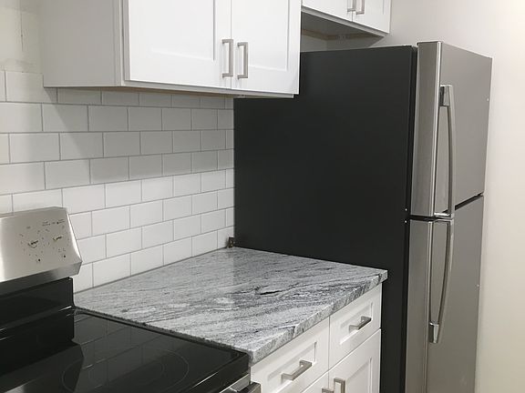 2nd image of 3851 N Parkway Dr APT 31D