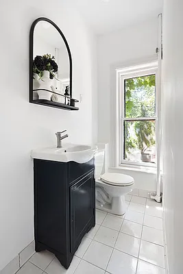 Sold by Compass | media 16