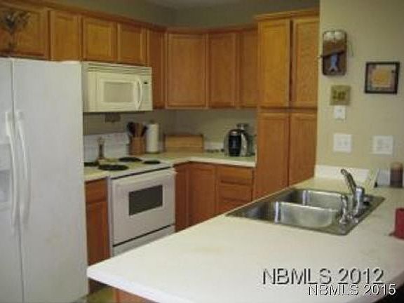 3rd image of 4007 Elizabeth Ave