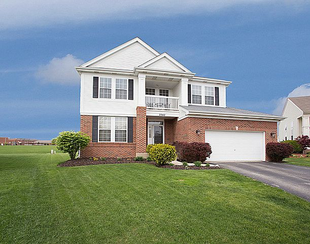 1st image of 2942 Thunderbird Ct W