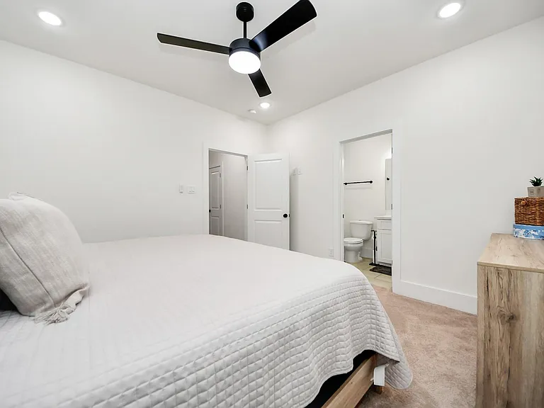 901 Lehman St #D — Photo 29