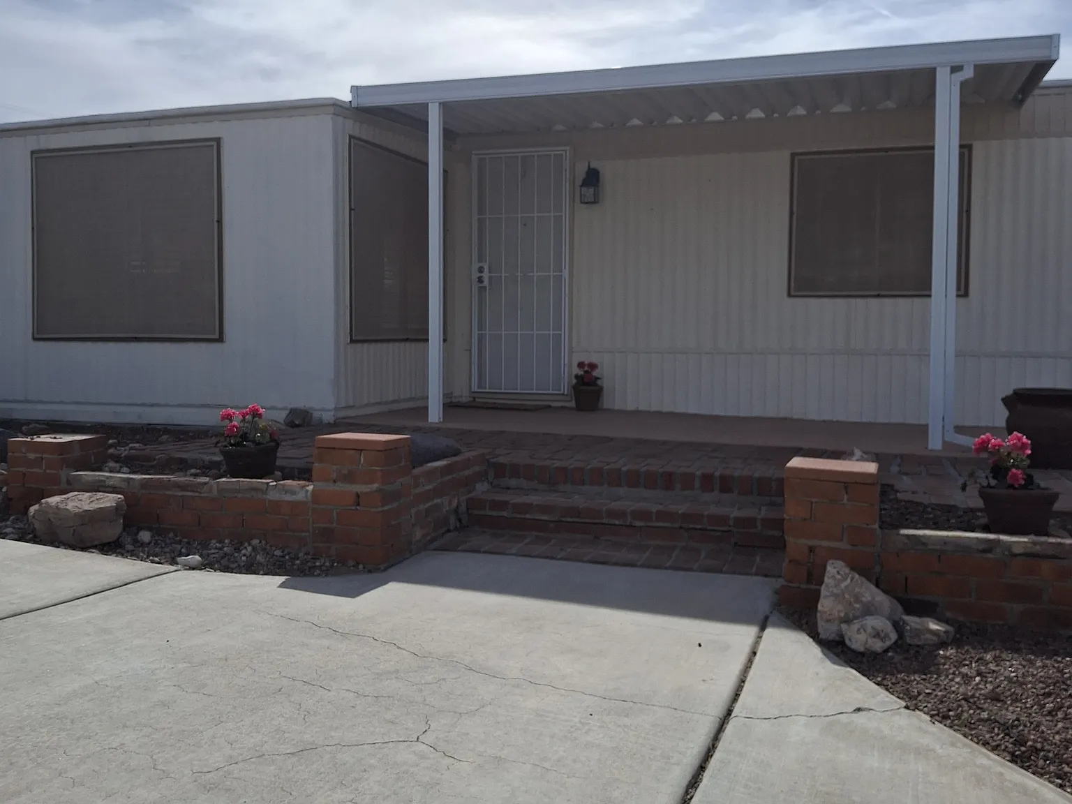 2 bed, 874 sqft, $1,100 — Photo 3
