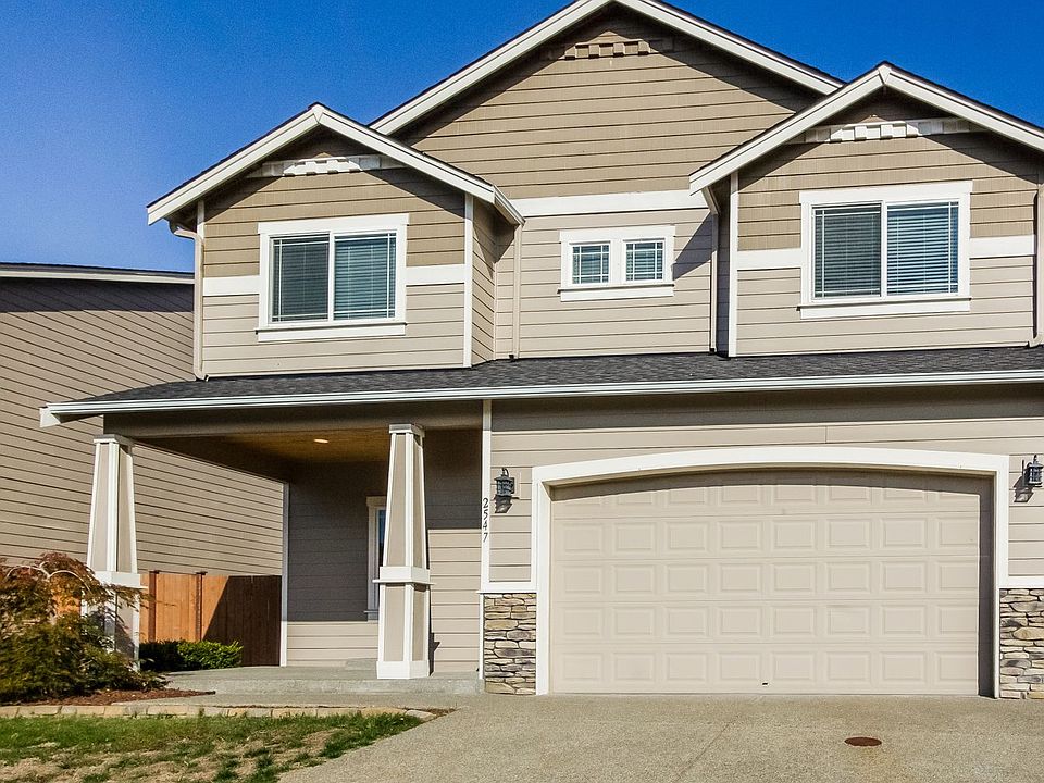 1st image of 2547 164th St E