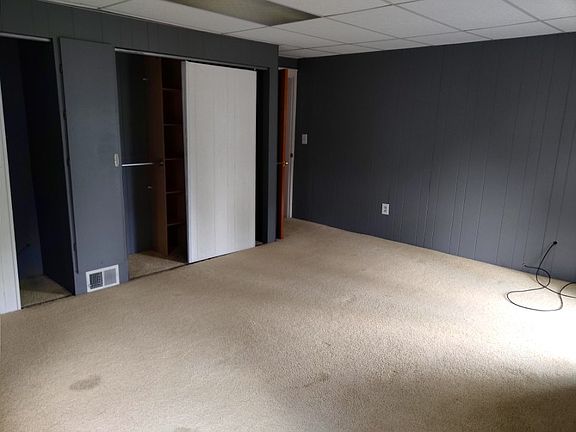 3rd image of 508 Winsor St