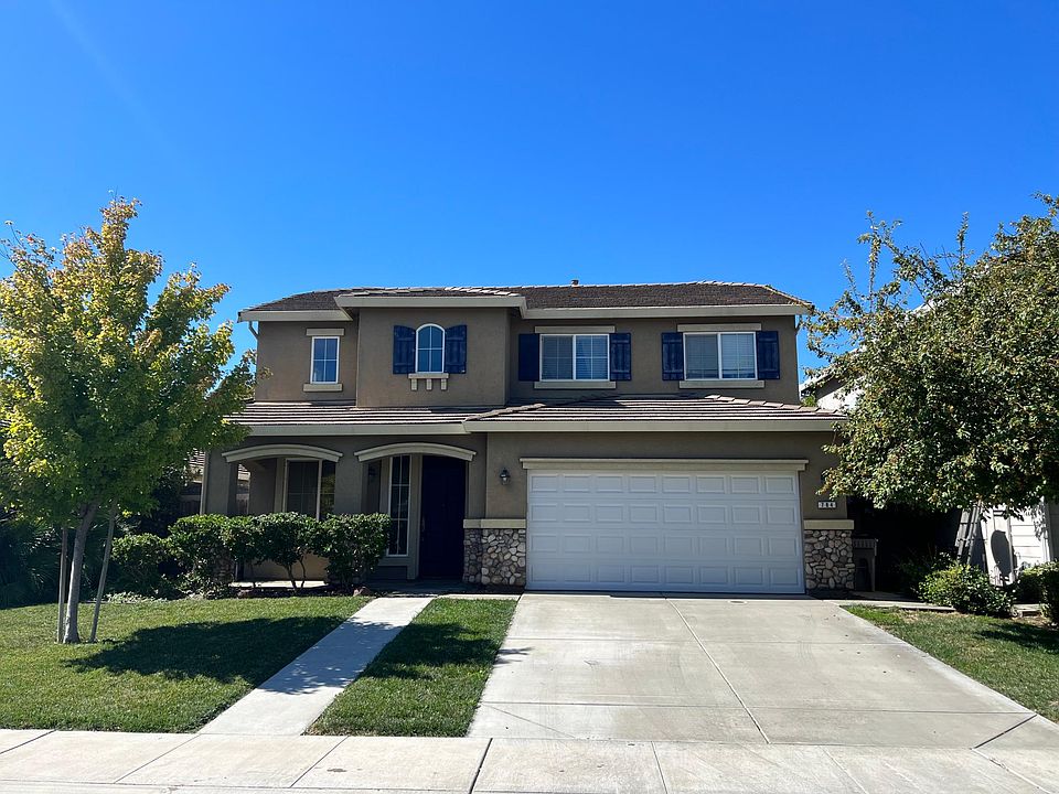 1st image of 784 Elston Cir