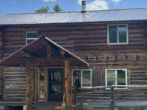 19 Towhee Trl, Laramie, WY 82070