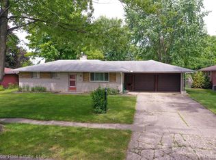 3780 Embarcadero St, Waterford, MI