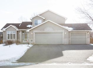 4517 Marigold Ave N, Brooklyn Park, MN 55443