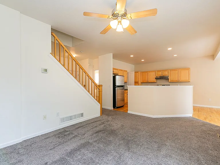2756 Sage Creek Rd — Photo 4