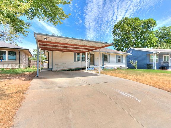 4th image of 4729 SE 17th St