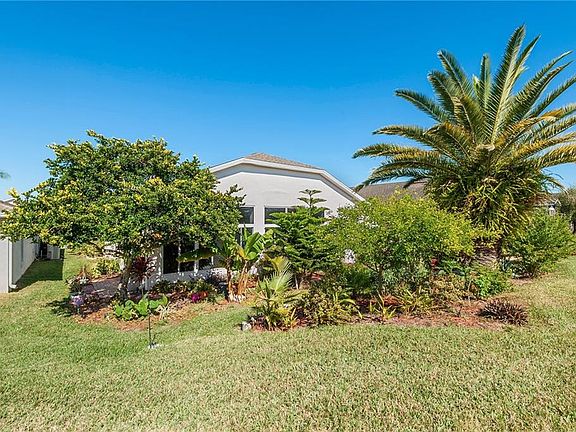 4th image of 209 High Vista Dr