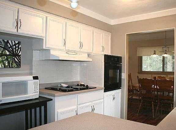 3rd image of W226N301 Lexington Dr